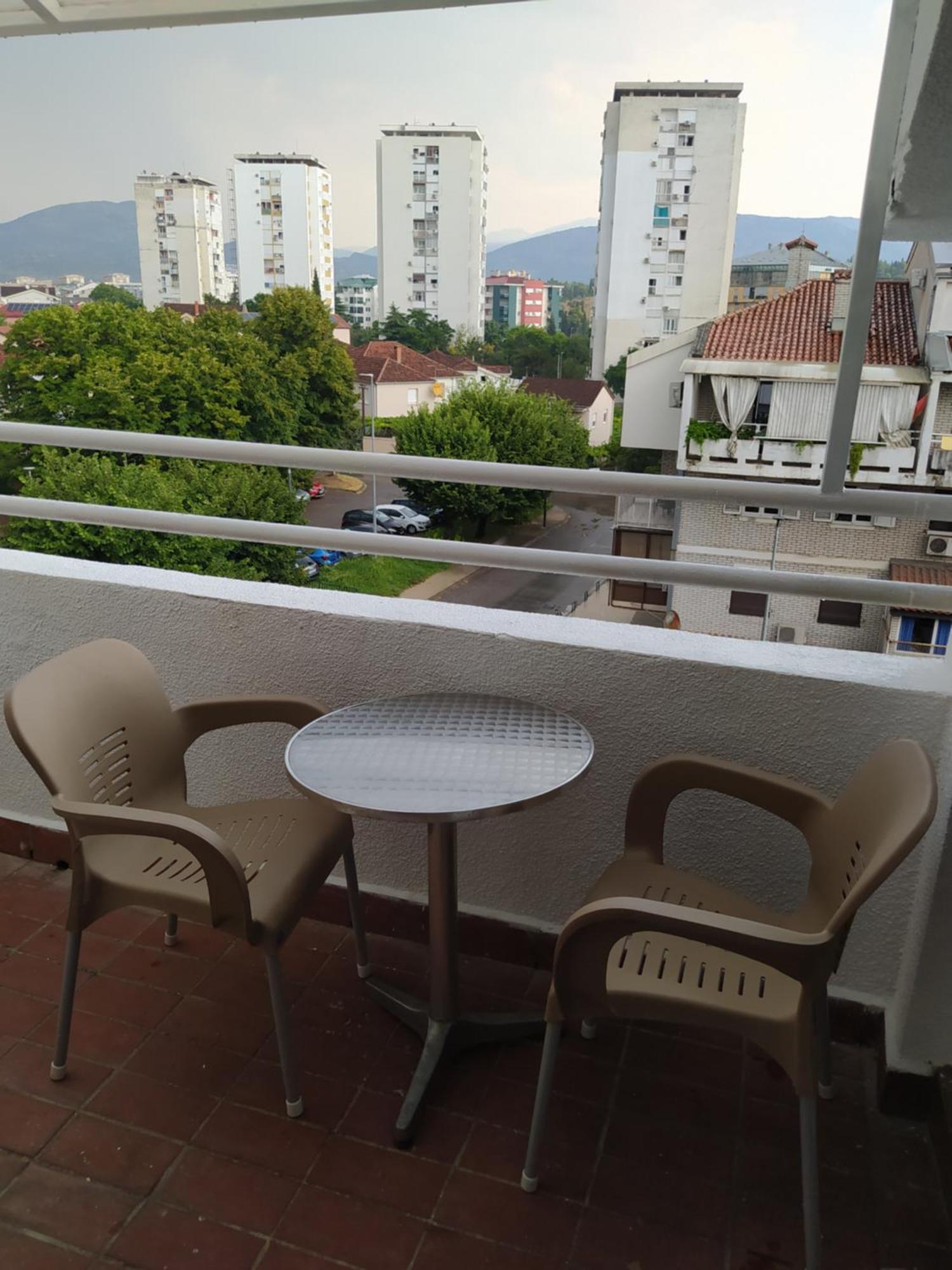 Apartman Senka 2 Lejlighed Podgorica Eksteriør billede